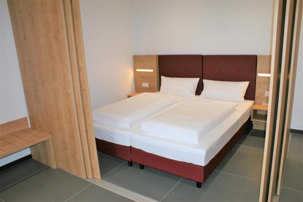 Hotel No151 Differdange Exterior photo